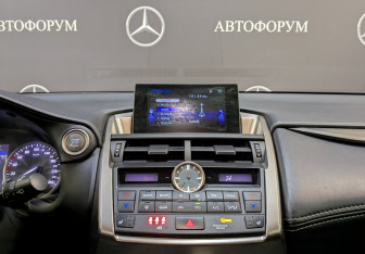 Подержанный автомобиль Lexus NX 2015 года (15 фото)