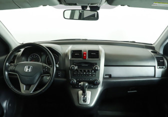 Подержанный автомобиль Honda CR-V 2008 года (12 фото)