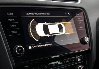 Подержанный автомобиль Skoda Octavia Liftback 2019 года (27 фото)