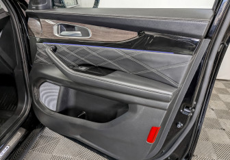 Подержанный автомобиль Exeed VX 2022 года (25 фото)