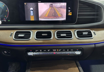 Подержанный автомобиль Mercedes-Benz GLE 2020 года (14 фото)