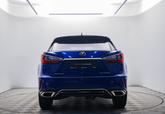 Подержанный автомобиль Lexus RX 2017 года (6 фото)