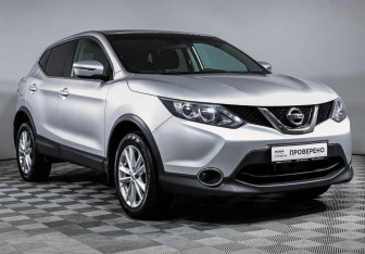 Подержанный автомобиль Nissan Qashqai 2017 года (3 фото)