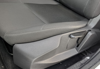 Подержанный автомобиль Ford Focus Hatchback 2018 года (21 фото)