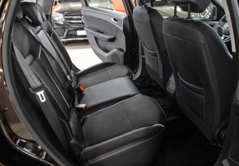 Подержанный автомобиль Renault Arkana 2020 года (12 фото)