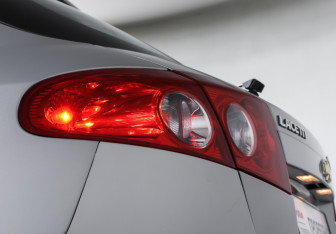 Подержанный автомобиль Chevrolet Lacetti Hatchback 2010 года (20 фото)