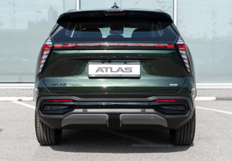 Новый Geely Atlas 2025 (7 фото)