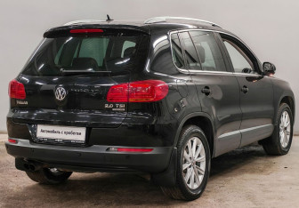 Подержанный автомобиль Volkswagen Tiguan 2011 года (5 фото)