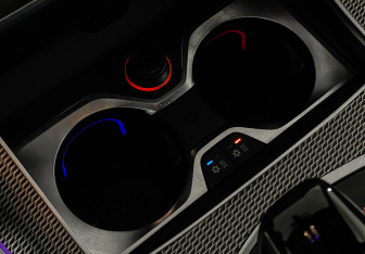 Подержанный автомобиль BMW X5 2020 года (19 фото)