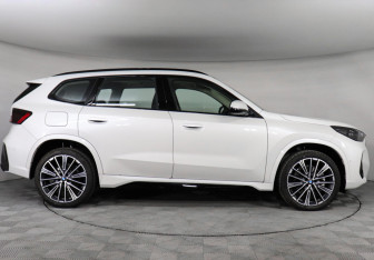 Новый BMW X1 2026 (6 фото)