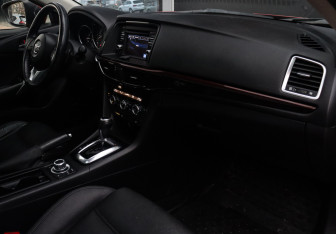 Подержанный автомобиль Mazda 6 Sedan 2014 года (9 фото)