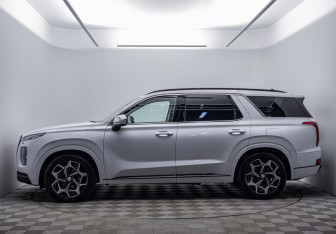 Подержанный автомобиль Hyundai Palisade 2021 года (8 фото)