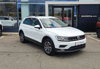 Подержанный автомобиль Volkswagen Tiguan 2018 года (3 фото)