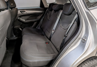 Подержанный автомобиль Haval Jolion 2022 года (12 фото)