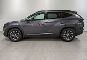 Подержанный автомобиль Hyundai Tucson 2021 года (8 фото)