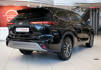 Новый Toyota Highlander 2026 (4 фото)