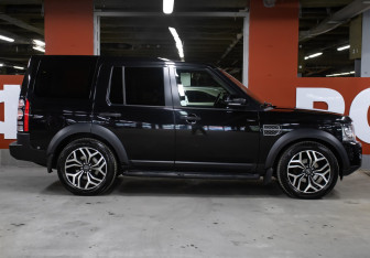 Подержанный автомобиль Land Rover Discovery 2014 года (4 фото)