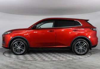 Подержанный автомобиль Changan UNI-S 2024 года (8 фото)