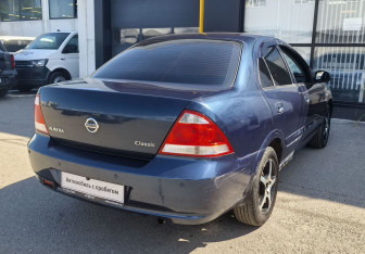 Подержанный автомобиль Nissan Almera Classic 2007 года (5 фото)