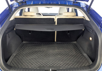 Подержанный автомобиль Haval F7x 2022 года (10 фото)