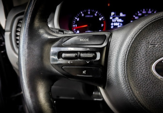 Подержанный автомобиль Kia Rio Hatchback 2021 года (21 фото)