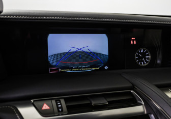 Подержанный автомобиль Lexus LC 2020 года (14 фото)