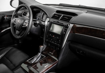 Подержанный автомобиль Toyota Camry Sedan 2016 года (10 фото)