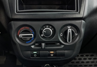 Подержанный автомобиль LADA (ВАЗ) Granta Sedan 2024 года (15 фото)