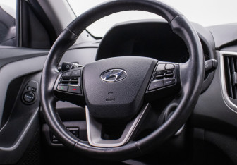 Подержанный автомобиль Hyundai Creta 2016 года (15 фото)
