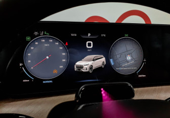 Подержанный автомобиль Jaecoo J8 2024 года (12 фото)