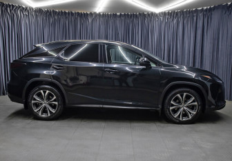 Подержанный автомобиль Lexus RX 2020 года (4 фото)