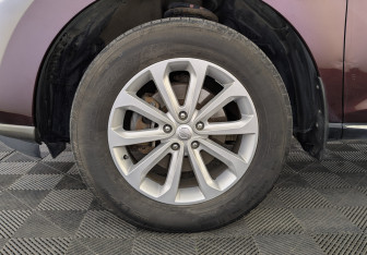 Подержанный автомобиль Nissan Murano Suv 2011 года (18 фото)