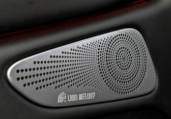 Подержанный автомобиль Exeed VX 2023 года (28 фото)