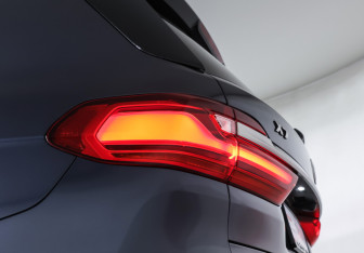 Подержанный автомобиль BMW X7 2019 года (28 фото)