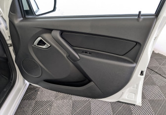 Подержанный автомобиль LADA (ВАЗ) Granta Sedan 2022 года (25 фото)