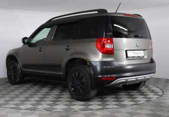 Подержанный автомобиль Skoda Yeti 2012 года (4 фото)