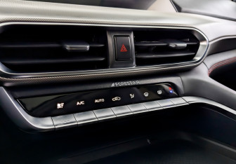 Подержанный автомобиль Changan UNI-T 2023 года (27 фото)