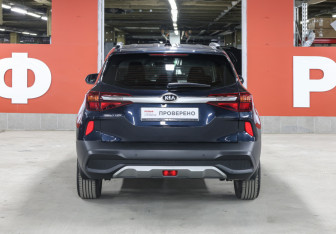 Подержанный автомобиль Kia Seltos 2020 года (6 фото)