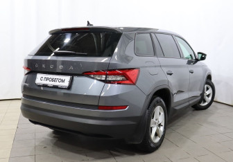 Подержанный автомобиль Skoda Kodiaq 2021 года (4 фото)