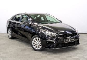 Подержанный автомобиль Kia Cerato Sedan 2019 года (3 фото)