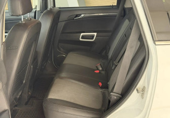 Подержанный автомобиль Opel Antara 2012 года (16 фото)