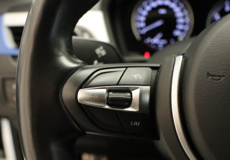 Подержанный автомобиль BMW X2 2019 года (12 фото)