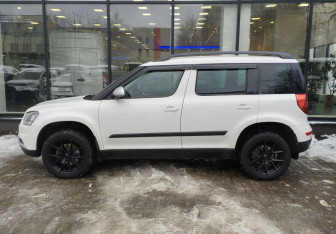 Подержанный автомобиль Skoda Yeti 2015 года (5 фото)