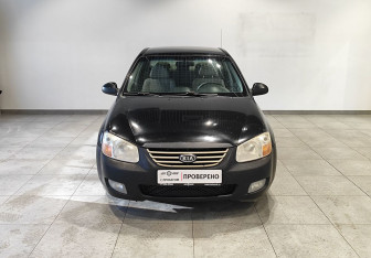 Подержанный автомобиль Kia Cerato Sedan 2008 года (2 фото)