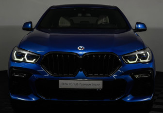 Подержанный автомобиль BMW X6 2019 года (26 фото)