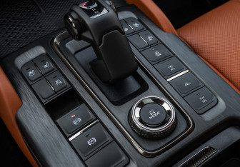Подержанный автомобиль Haval H9 2024 года (18 фото)
