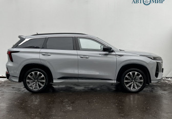 Подержанный автомобиль Changan CS75PLUS 2024 года (4 фото)