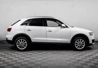Подержанный автомобиль Audi Q3 2012 года (4 фото)
