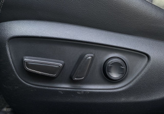 Подержанный автомобиль Toyota RAV4 2019 года (25 фото)