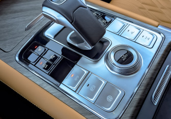 Подержанный автомобиль Tank 500 2023 года (21 фото)